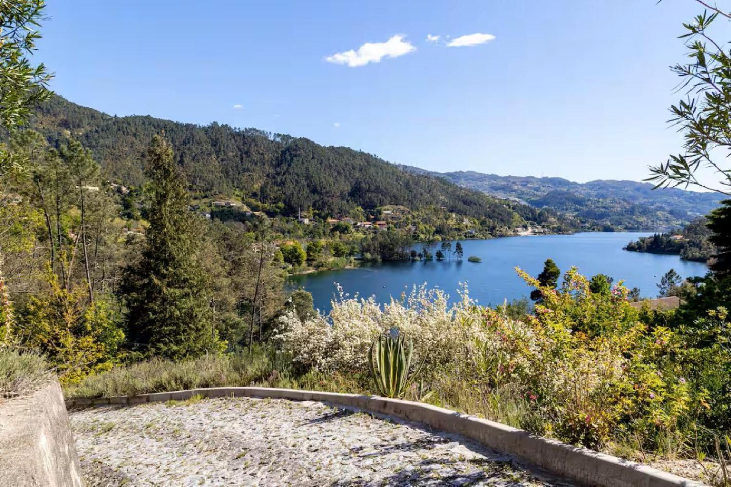 Geres Mountain Lake Views By Geres Casas Exterior foto